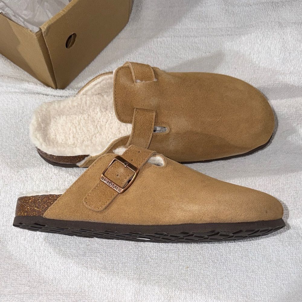 Women's Tan Suede Slip-On Shoes